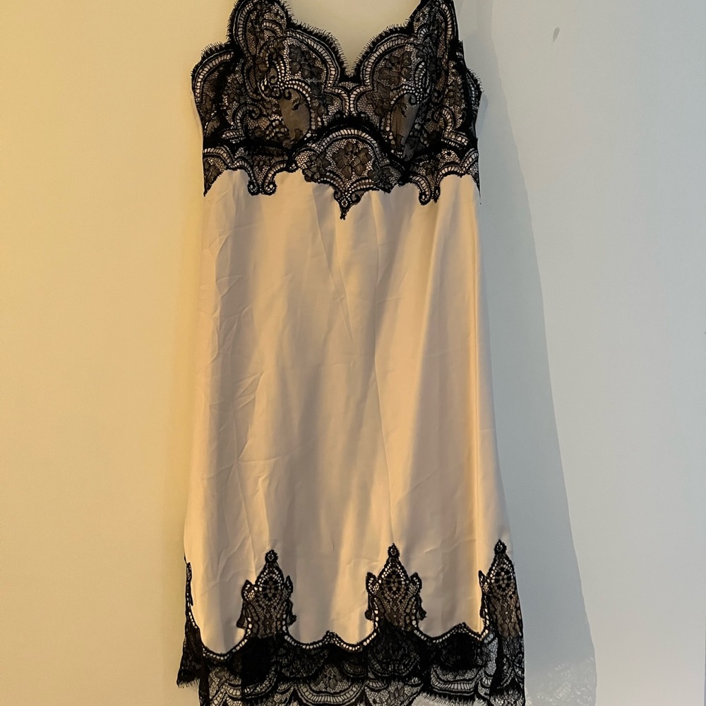 Soma Silky Lace Chemise